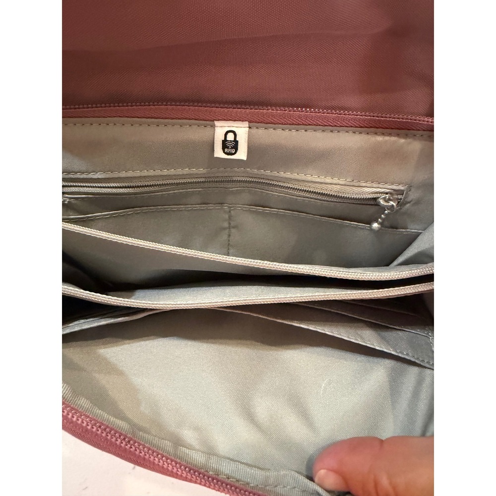 Baggallini Mauve Pink Nylon Crossbody Bag RFID Blocking Travel Purse Adjustable - Picture 7 of 12